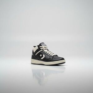 Converse Black and White Star High-Tops